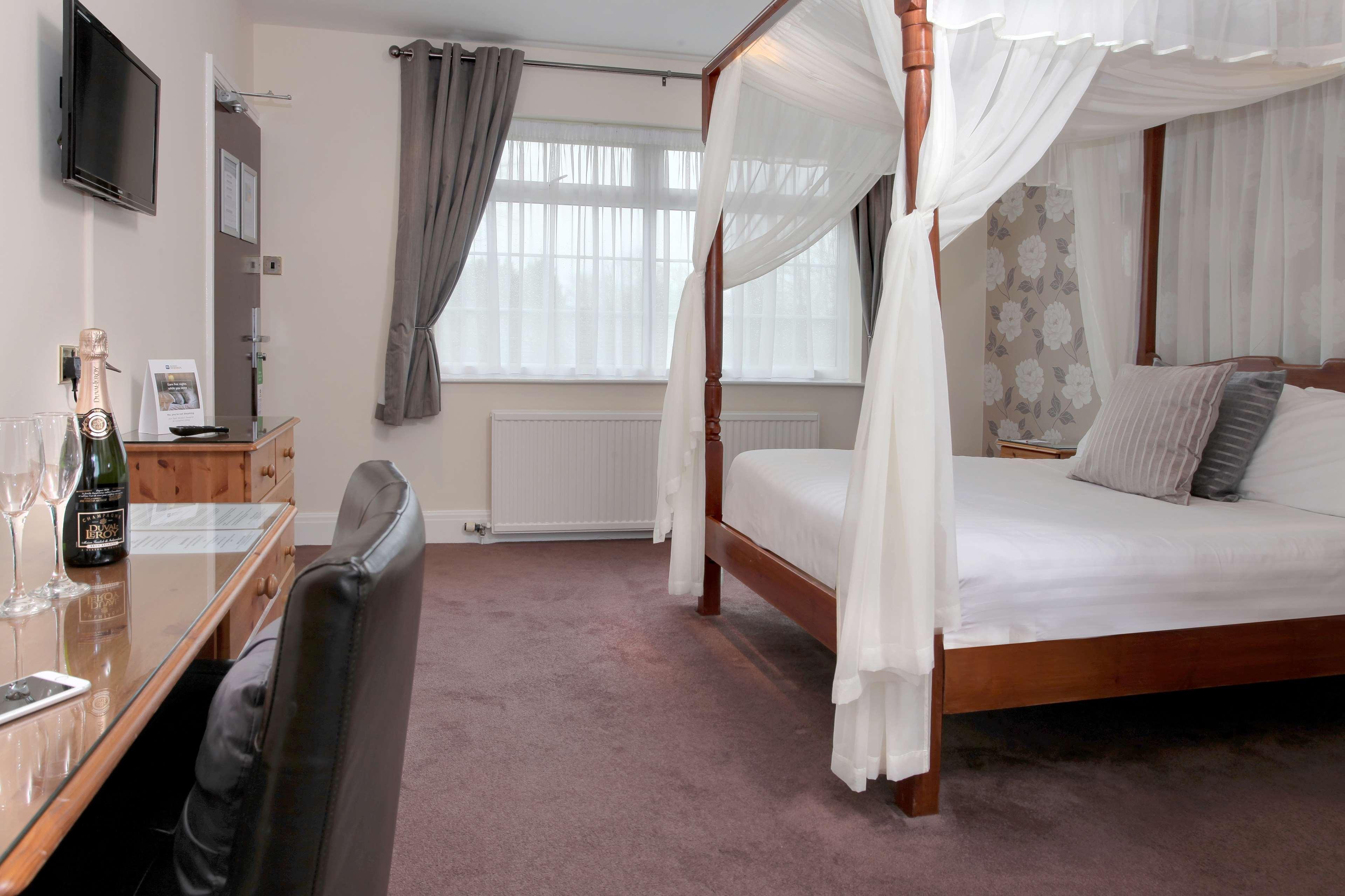 Best Western Bolholt Country Park Hotel Bury  Exterior photo
